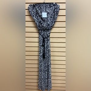 NWT BEACH BREAK FASHIONABLE ELEGANT WOMEN JUMPSUIT SIZE LARGE